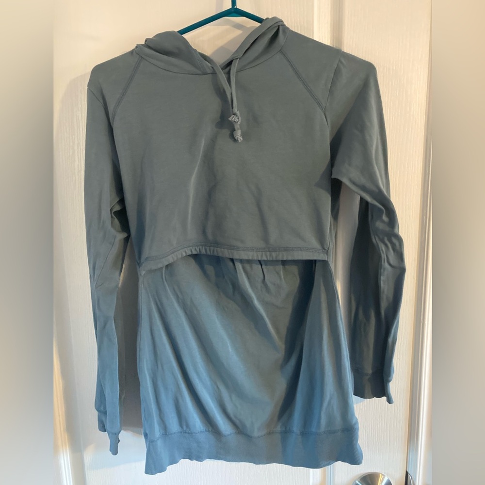 Blue Long Sleeve Nursing/maternity top